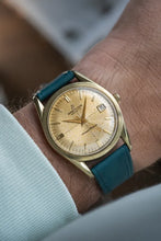 Load image into Gallery viewer, 1960s Breitling Transocean Gold Plated Stainless Steel B126
