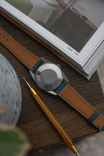 Load image into Gallery viewer, 1960s Breitling Transocean Gold Plated Stainless Steel B126
