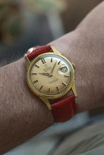 Load image into Gallery viewer, 1962 Omega 18k Solid Gold Constellation Calendar date 14393/94 SC4
