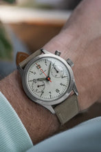Load image into Gallery viewer, 1962 Omega Single button Chronograph Canadian Military HA-62-1361 6W/16
