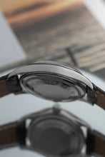 Load image into Gallery viewer, 1962 Tudor Tuxedo Stainless Steel 7967 - Tuxedo Dial
