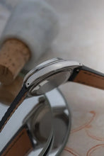 Load image into Gallery viewer, 1963 Rolex 5500 - Gilt Black Dial + Gold Markers / Hands - Explorer Dial

