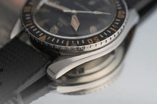 Load image into Gallery viewer, 1965 Vintage 42mm Seamaster 300 Omega 165.024 Automatic 552 Movement
