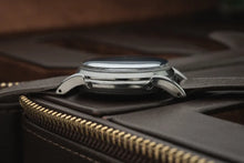 Load image into Gallery viewer, Vintage 1960s Ulysse Nardin Stainless Steel Triple Calendar Moonphase Black Dial
