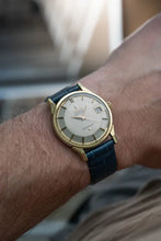 Load image into Gallery viewer, 1966 Omega Seamaster Constellation 168005 Gold Capped 564 Calibre - Pie Pan Dial
