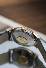 Load image into Gallery viewer, 1966 Omega Seamaster Constellation 168005 Gold Capped 564 Calibre - Pie Pan Dial
