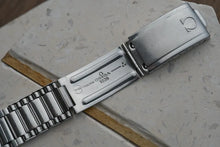 Load image into Gallery viewer, 1966 Omega Speedmaster 105012 with 1039 Bracelet - DOT over 90 - Patina
