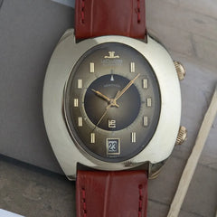 1969 LeCoultre Memovox Speed Beat Egg Case Ref. 3089-916