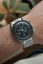 Load image into Gallery viewer, 1969 Omega Speedmaster 145022 69- Dot Close To 70 Bezel

