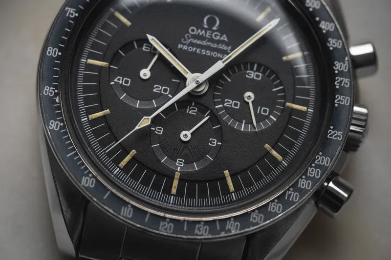 1969 Omega Speedmaster 145022 69- Dot Close To 70 Bezel - Straight Writing