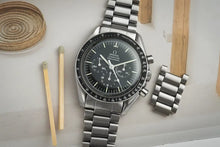 Load image into Gallery viewer, 1969 Omega Speedmaster 145022 69 - Straight Writing
