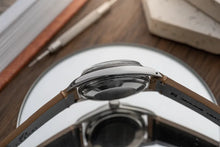 Load image into Gallery viewer, 1969 Rolex Datejust Stainless 1600 Serviced
