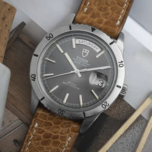 Load image into Gallery viewer, 1969 Tudor Oyster Prince Day Date 7020 - 7020/0 - Stunning Grey Dial - Serviced
