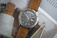 Load image into Gallery viewer, 1969 Tudor Oyster Prince Day Date 7020 - 7020/0 - Stunning Grey Dial - Serviced
