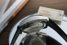 Load image into Gallery viewer, 1969 Vintage IWC Aquaracer 816 with booklets - Razor sharp Unpolished
