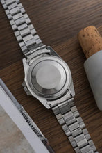 Load image into Gallery viewer, 1970 Rolex GMT Master Stainless 1675 Pepsi Bezel
