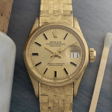 Load image into Gallery viewer, 1970 Rolex President 18k Solid Yellow Gold 6520 - Mesh bracelet
