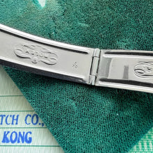 Load image into Gallery viewer, 1970 Rolex Speedking 6430 – Box and Papers
