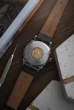 Load image into Gallery viewer, 1970 mega Seamaster Constellation 168005 Gold Capped 750 Calibre - Pie Pan Dial
