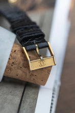 Load image into Gallery viewer, 1970s Cartier Tank Jumbo Stepped case 5512116 'New York'
