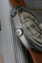 Load image into Gallery viewer, 1970s Jaeger LeCoultre Memovox Speed Beat GT E873
