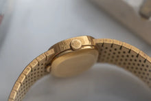 Load image into Gallery viewer, 1970s Ladies Patek Philippe Golden Ellipse 18k Solid Yellow Gold 3371
