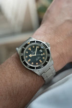 Load image into Gallery viewer, 1971 Tudor Snowflake 7021 Submariner Stainless Steel - Orange Patina

