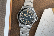 Load image into Gallery viewer, 1971 Tudor Snowflake 7021 Submariner Stainless Steel - Orange Patina
