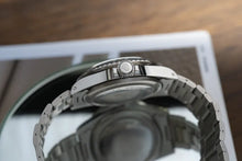 Load image into Gallery viewer, 1971 Tudor Snowflake 7021 Submariner Stainless Steel - Orange Patina
