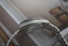 Load image into Gallery viewer, 1971 Tudor Submariner 7021 /0 Stainless Steel 7021/0 - Blue Snowflake
