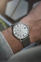 Load image into Gallery viewer, 1974 Omega 166.0161 Stainless Auto USS / United States Steel Full Box and Papers
