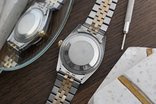 Load image into Gallery viewer, 1975 Rolex Datejust 1601 Two Tone Jubilee - Attractive Pie Pan Dial
