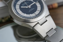 Load image into Gallery viewer, 1976 Tudor Prince Date Chrono Time Stainless Steel 9121/0 - Blue Dial and bezel
