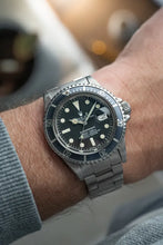 Load image into Gallery viewer, 1978 Rolex 1680 Submariner Stainless Steel - Nice patina!
