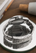 Load image into Gallery viewer, 1978 Rolex 1680 Submariner Stainless Steel - Nice patina!

