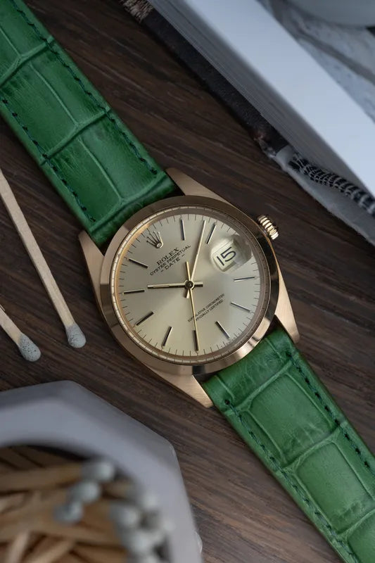 1980 Rolex Date 18k Gold 1500 - Serviced