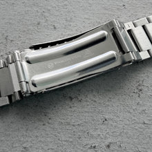 Load image into Gallery viewer, 1980s Original Omega 1450 Bracelet Band 808 Endlink Speedmaster Holy Grail
