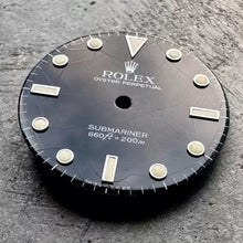 Load image into Gallery viewer, 1980s Rolex Submariner Factory Original 5513 - Spider Dial
