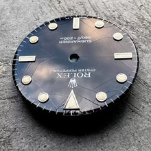 Load image into Gallery viewer, 1980s Rolex Submariner Factory Original 5513 - Spider Dial
