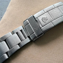 Load image into Gallery viewer, 1984 Rolex 16800 Submariner Stainless Steel - Box - Spider Dial with Patina! 8.4
