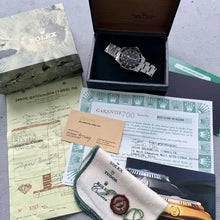 Load image into Gallery viewer, 1986 Rolex 5513 Submariner - Box Papers - Nice patina!
