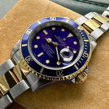 Load image into Gallery viewer, 1987 Rolex 16613 Submariner Purple Box - Tropical Purplish Blue
