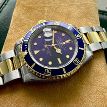 Load image into Gallery viewer, 1987 Rolex 16613 Submariner Purple Box - Tropical Purplish Blue
