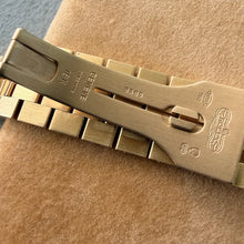 Load image into Gallery viewer, 1987 Rolex President 18k yellow Gold 18038 Diamond Dial Diamond Bezel
