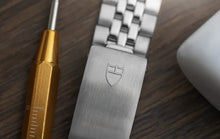 Load image into Gallery viewer, 1992 Tudor Prince Oyster Date 74010 Silver Dial Automatic – Serviced
