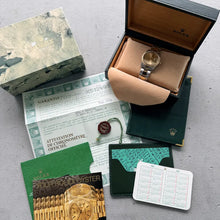 Load image into Gallery viewer, 1993 Rolex 15233 Datejust Date - Box + Warranty papers dated 1994
