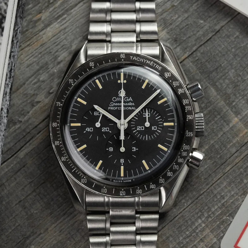 1995 Omega Speedmaster 3592.50 1479 812 bracelet and 863 movement -Box + Papers