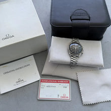 Load image into Gallery viewer, 1995 Omega Speedmaster 3592.50 1479 812 bracelet and 863 movement -Box + Papers
