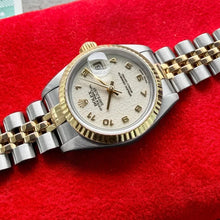 Load image into Gallery viewer, 1998 Rolex Datejust Jubilee Dial 69173 - Jubilee band + Box + Papers
