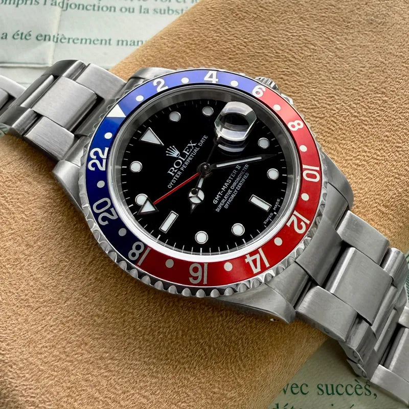 2001 Rolex 16710 GMT Master II Pepsi - Box + Papers - 2 Bezels